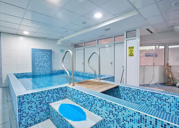 فندق Constantzia Balneohotel 2*